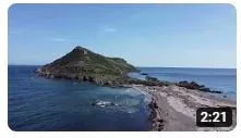 Survol en drone du Cap Taillat et de ses superbes criques, non loin de Saint-Tropez